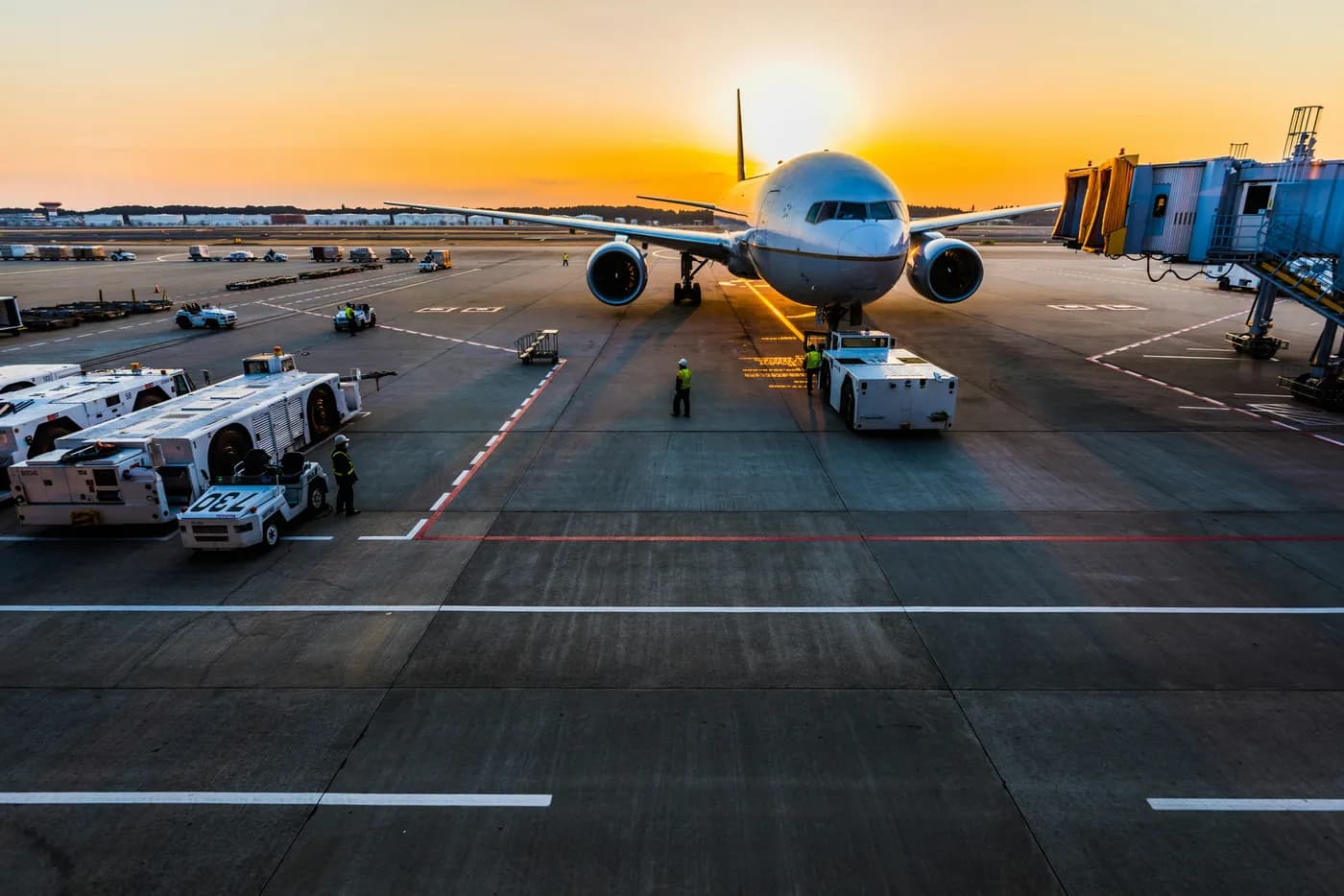 Airport Transfers — private airport transfer with Dalmotion Tours