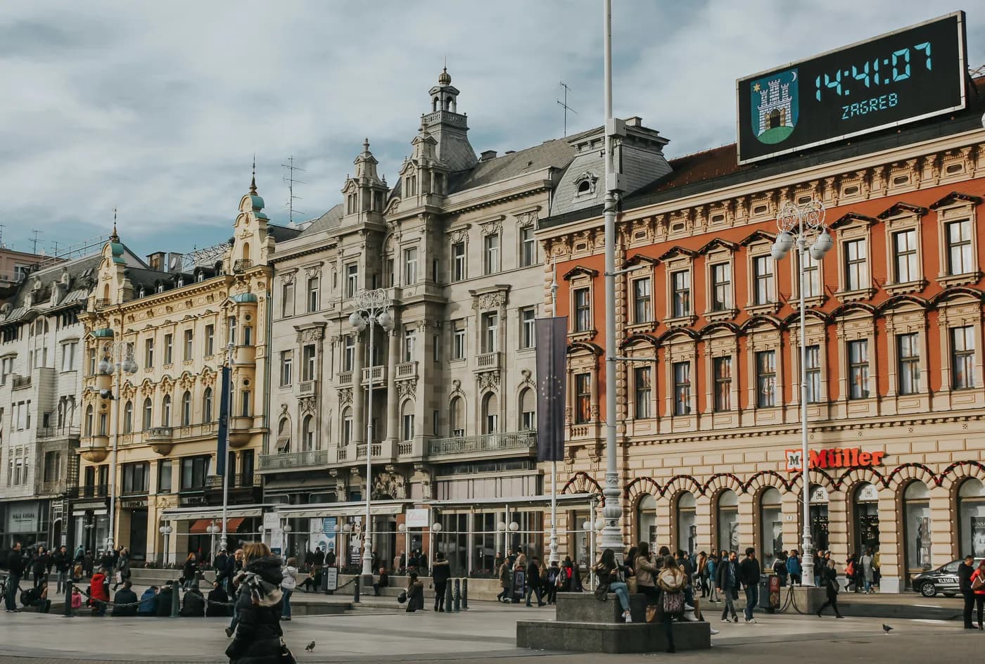 City-to-City — private city-to-city transfer with Dalmotion Tours